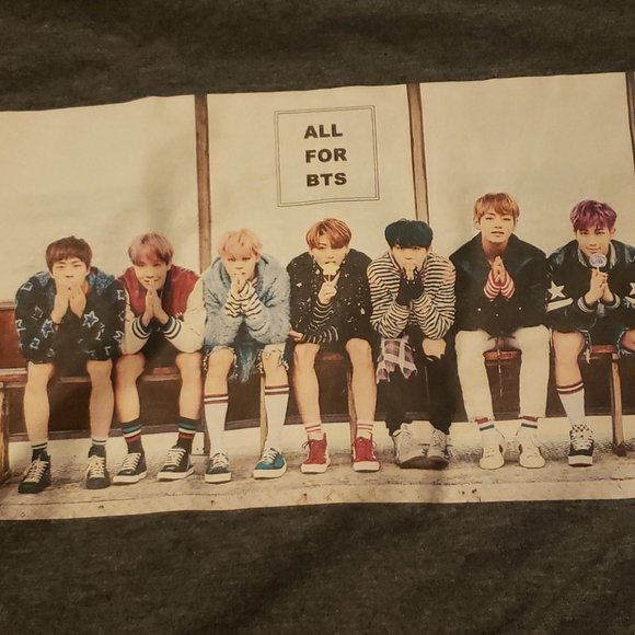 BTS shirt - Picture 2 of 2